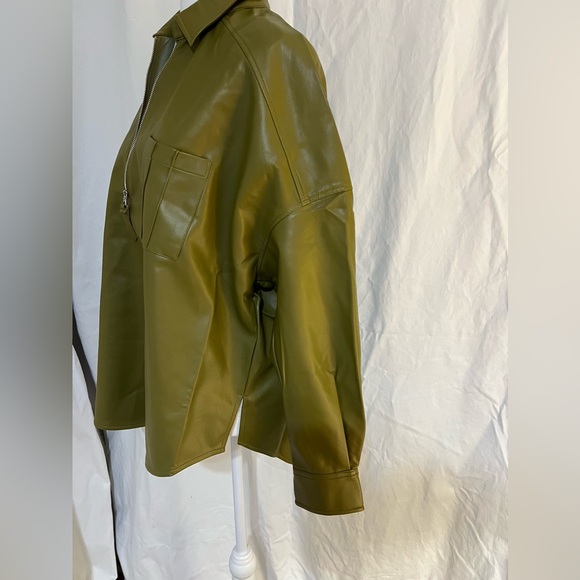 French Connection elegant avocado green leather zip up long sleeves top - Picture 5 of 7
